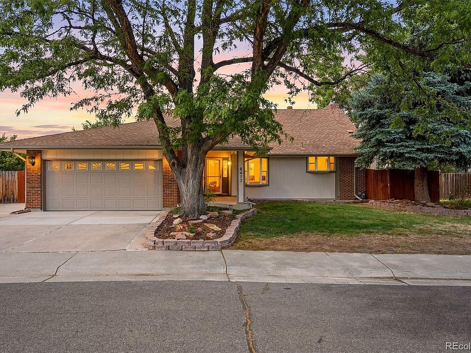 1st image of 8477 W 74th Place