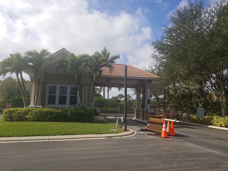 2nd image of 17499 Old Harmony Dr #B202