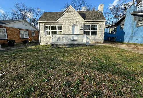 1532 Bay Ave SW Photo 1