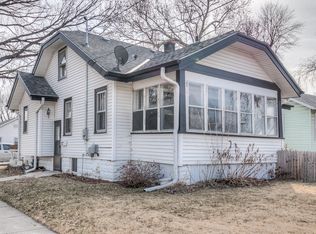 423 N 34th St, Council Bluffs, IA 51501