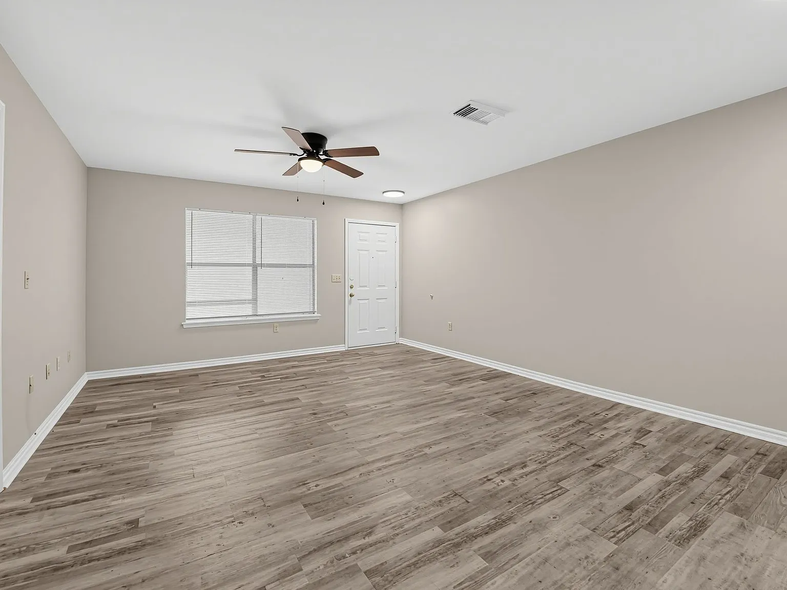 Palmwood Place — Photo 3