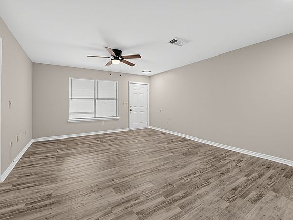 3rd image of 419 Emerald Trace Dr #C12a2792d