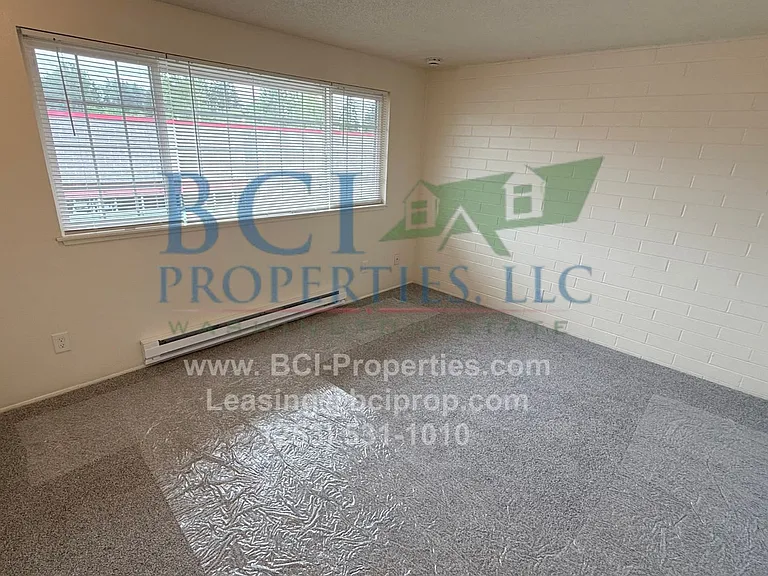 8624 Pacific Ave — Photo 7