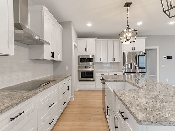2nd image of 241 Sounder Cir