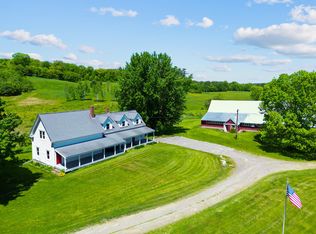 60 Peterson Rd, Starks, ME 04911