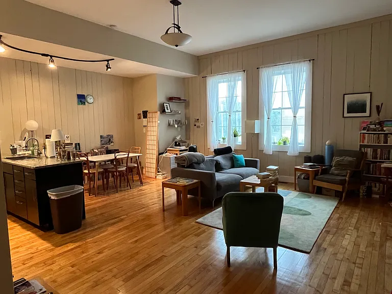 17 Dove St — Photo 3