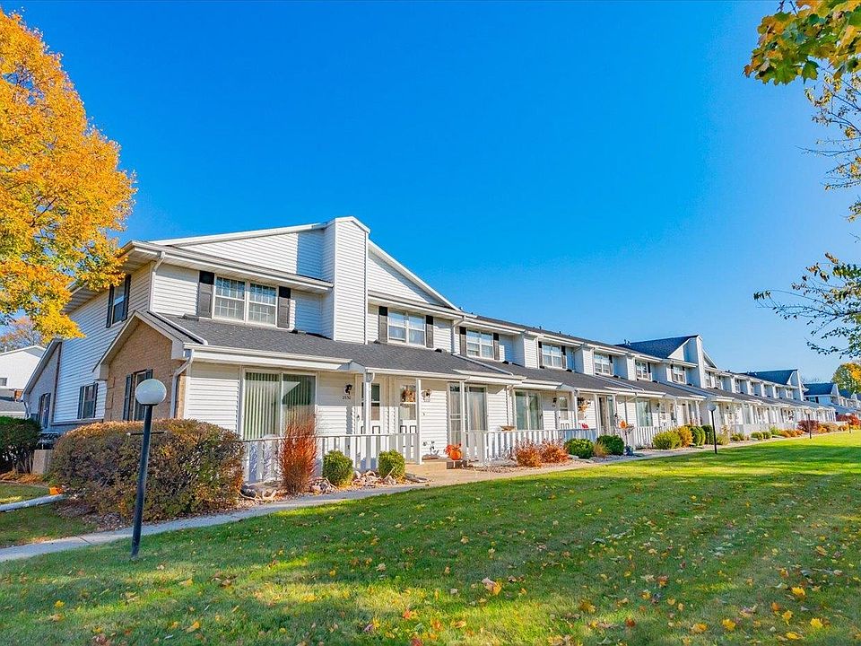 1st image of 2534 Liberty Ln #3
