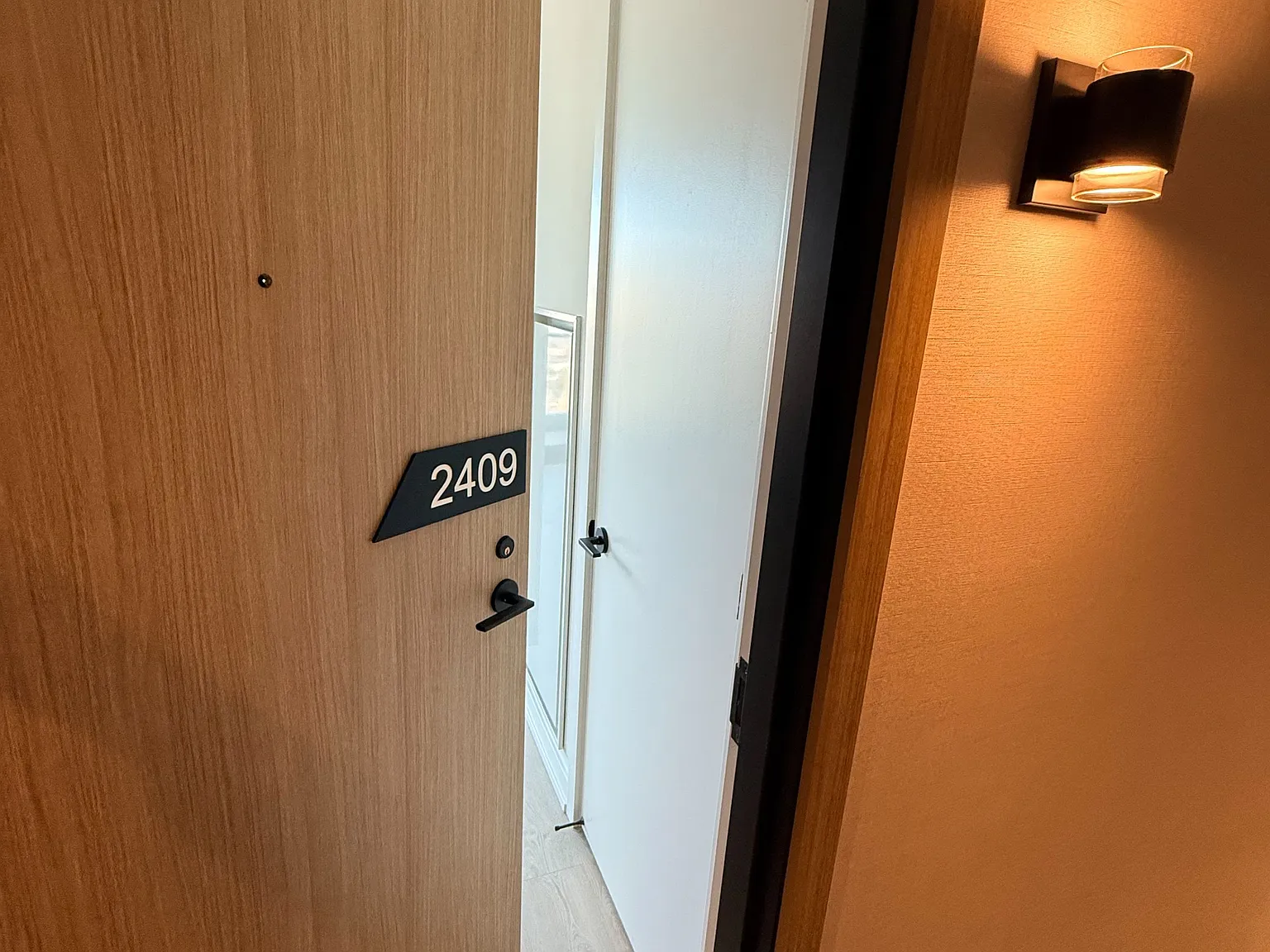 Studio, $1,700 — Photo 2