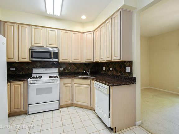 4th image of 5404 Stacy Ct
