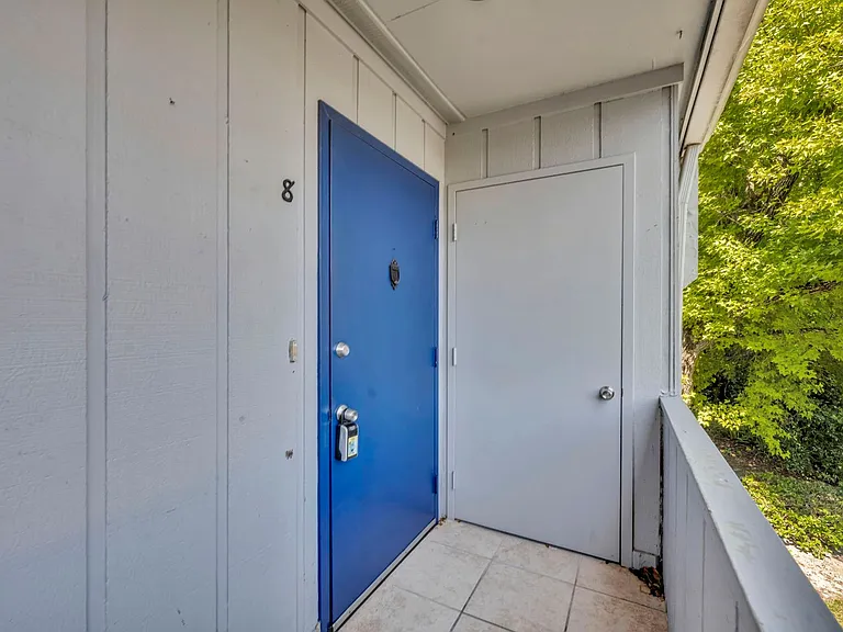 10 Sheoah Blvd #8 — Photo 2