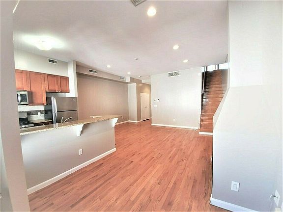 4th image of 4720 Fort Hamilton Pkwy #2R