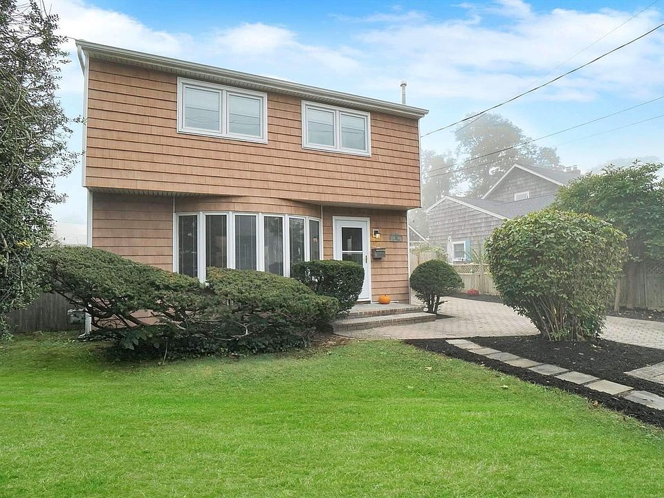 1st image of 65 Bayview Ave