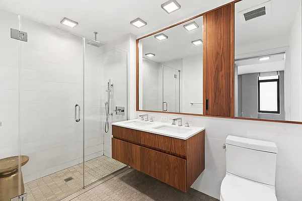 Sold by Compass | media 18