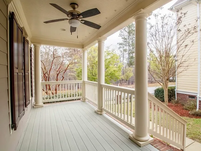332 Highland Point Dr — Photo 5