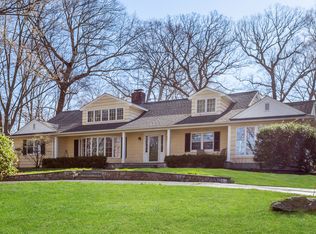 6 Pioneer Rd, Westport, CT 06880