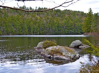 726 Sandy River Rd, Kents Hill, ME 04349