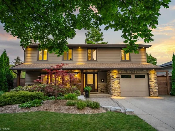 4446 Rogers Rd, Burlington, ON L7L 1S3