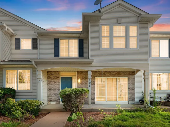 798 County Line Rd #798, Aurora, IL 60502