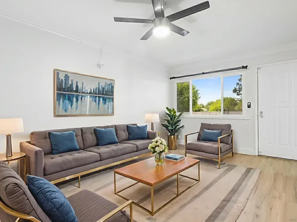 1060 E Washington Ave Unit 5, Escondido, CA 92025