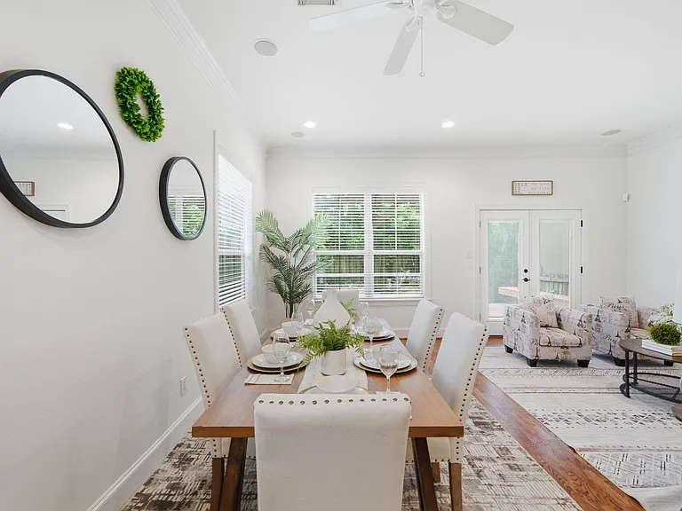 1007 Kern St — Photo 9