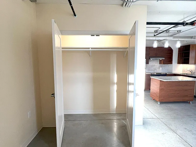 117 Lofts — Photo 52