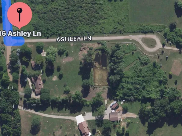 15 Ashley Ln, Allenton, MI 48002