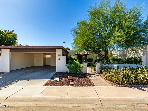 3rd image of 278 BAHIA Lane W