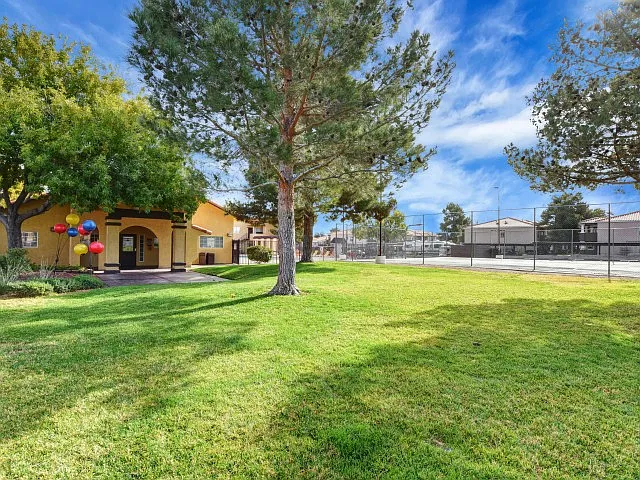Ridge Falls, Apartments For Rent