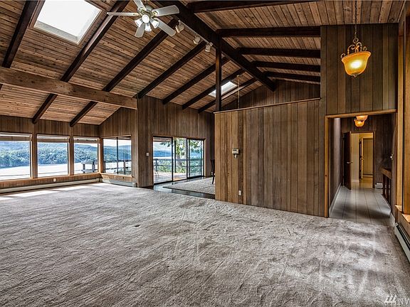 4th image of 150 Marina Heights Ln