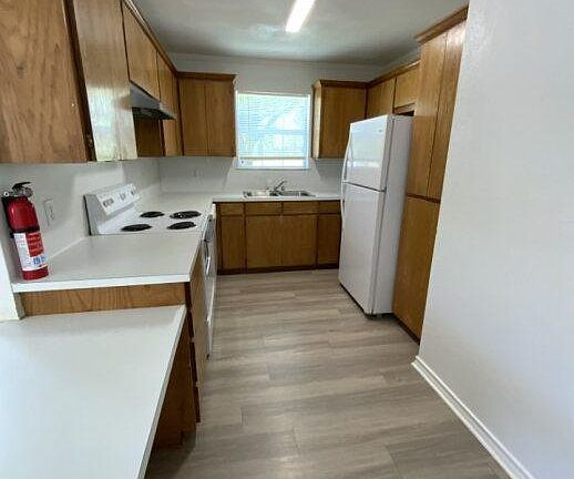 5th image of 3930 Riggs Rd Unit 5