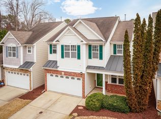 8310 Chimneycap Dr, Raleigh, NC 27613