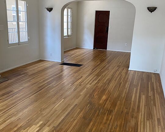 4th image of 4257 Degnan Blvd