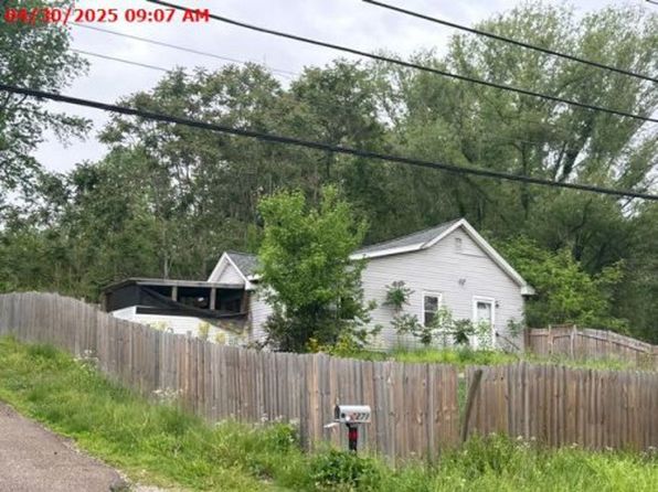2271 Spring St, Spottsville, KY 42458