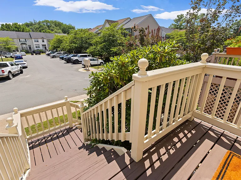 219 Frazer Dr — Photo 35
