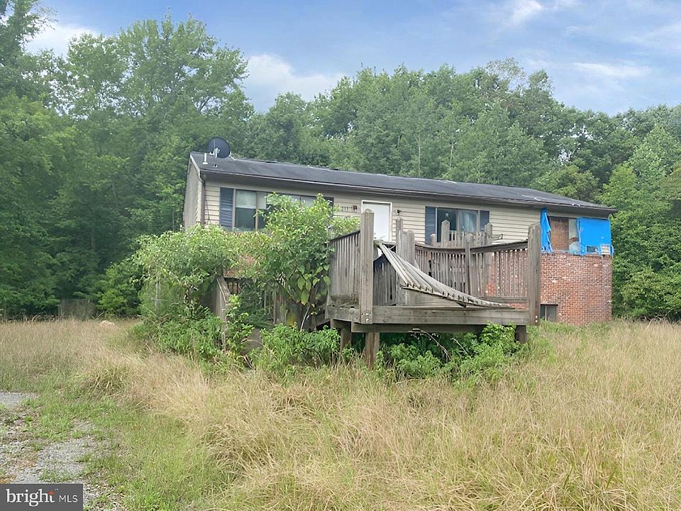 1st image of 6215 Bartlett Pl