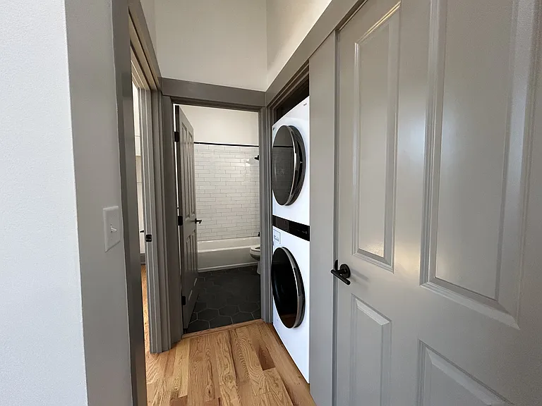 1725 Elm St #8 — Photo 7