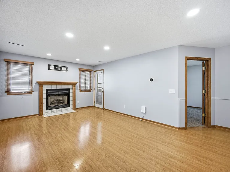 401 SE Lowell Dr #4 — Photo 32