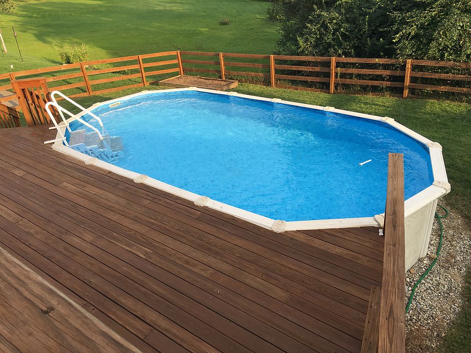 Pool/Lower Deck