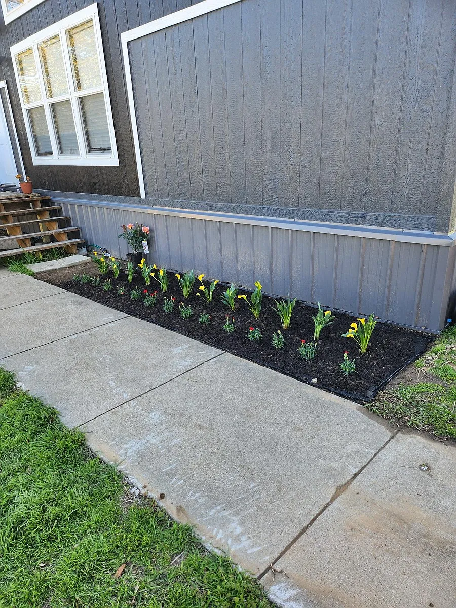 Building Photo - 838 Ranchette Dr