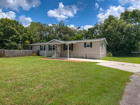 2nd image of 792 Bayou Dr