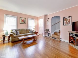 3523 Hollywood Ave, Brookfield, IL 60513