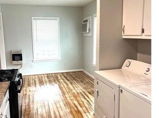 5016 Walker St, Houston, TX 77023