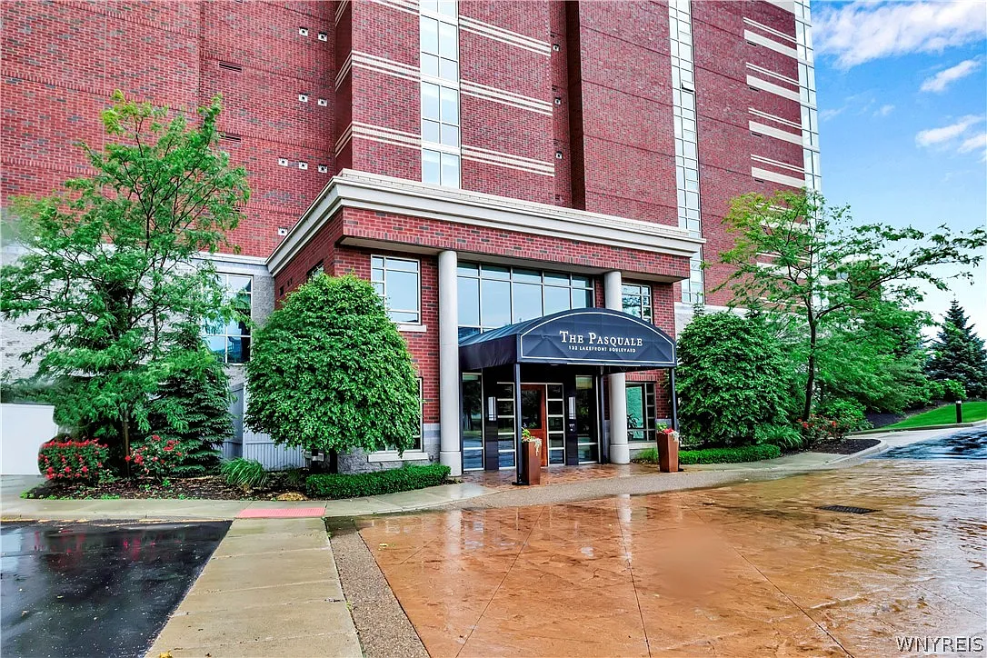 1 bed, 1.0 bath, 1342 sqft, $2,850 — Photo 1