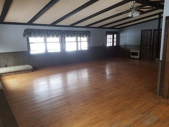 2nd image of 6740 N Eberhart Ave