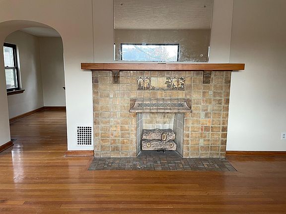 4th image of 3000 Bellewood Ave
