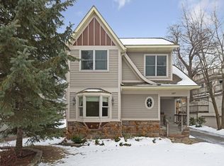 2617 W 41st St, Minneapolis, MN 55410