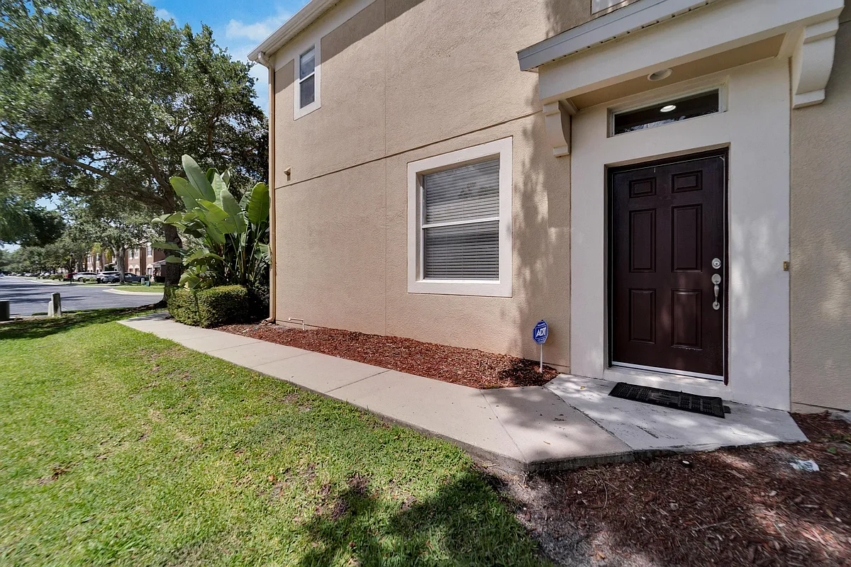 Building Photo - 8577 Sandy Beach St