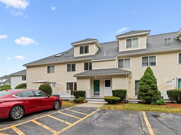 360 Littleton Rd Unit H5, Chelmsford, MA 01824