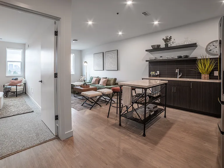 4040 Fox Street Denver Apartments — Photo 21