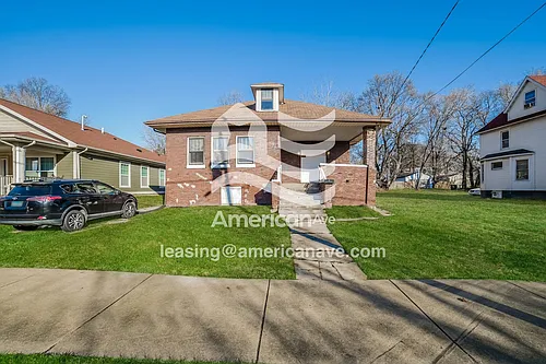 717 E La Salle St Photo 1 717 E La Salle St Photo 1